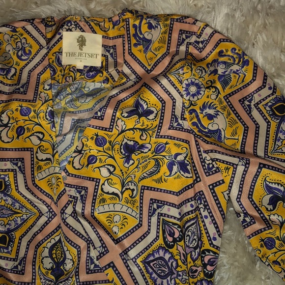 💗JETSET DIARIES 💗. CROSSOVER TRAGEDY BLOUSE M - Picture 4 of 8